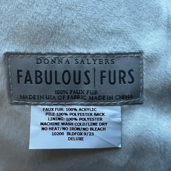 NWOT Limited Edition Blonde Fox Faux Fur Throw 60”x72”